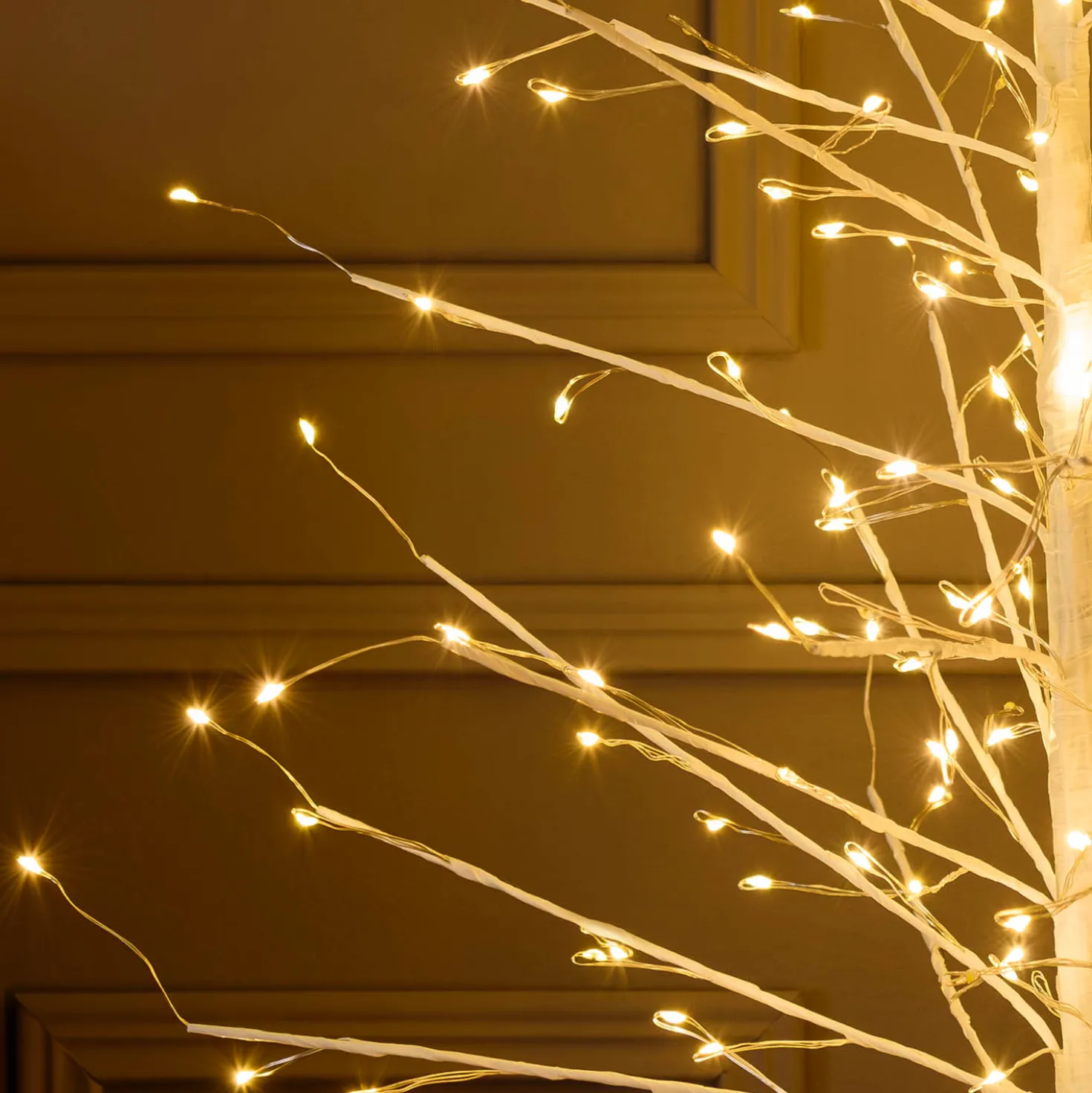 Albero Ramo di Tiglio bianco h 0,9 m, 240 microled bianco caldo, uso interno