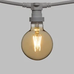 Catena 5 m, 8 lampadine led globo Ø 95 mm di 8 Watt dimmerabili, cavo bianco, prolungabile