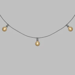 Catena 5 m, 5 lampadine led globo Ø 95 mm di 4 watt, dimmerabili, cavo bianco, prolungabile