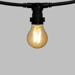 Catena 5 m, 16 lampadine led goccia Ø 60 mm di 4 Watt, cavo nero, prolungabile
