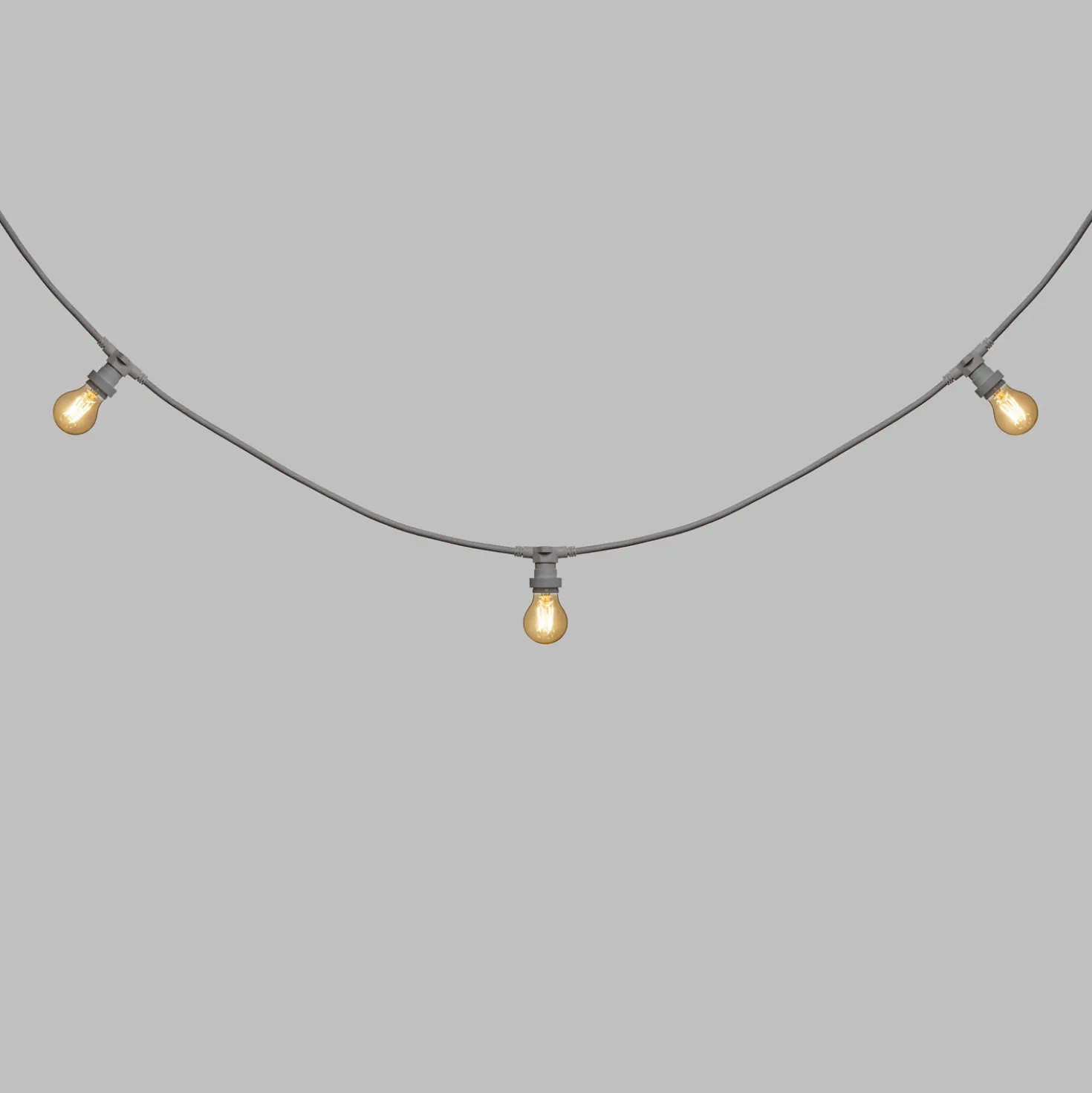 Catena 5 m, 16 lampadine led goccia Ø 60 mm di 4 Watt, dimmerabili, cavo bianco, prolungabile