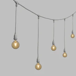 Catena 5 m, 8 lampadine led pendenti globo Ø 95 mm da 4 watt dimmerabili, h 70 cm, prolungabile