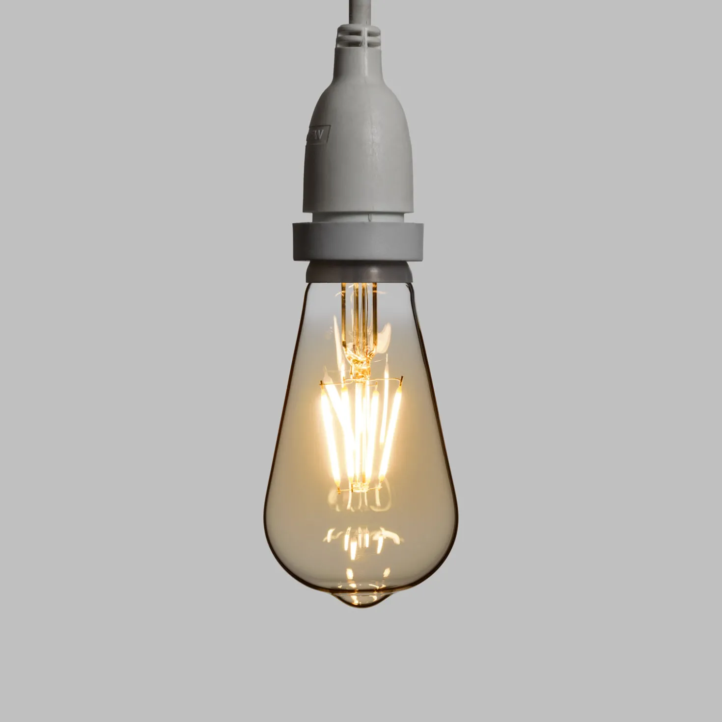 Catena 5 m, 8 lampadine led pendenti Edison Ø 64 mm di 4 watt dimmerabili, h 70 cm, prolungabile