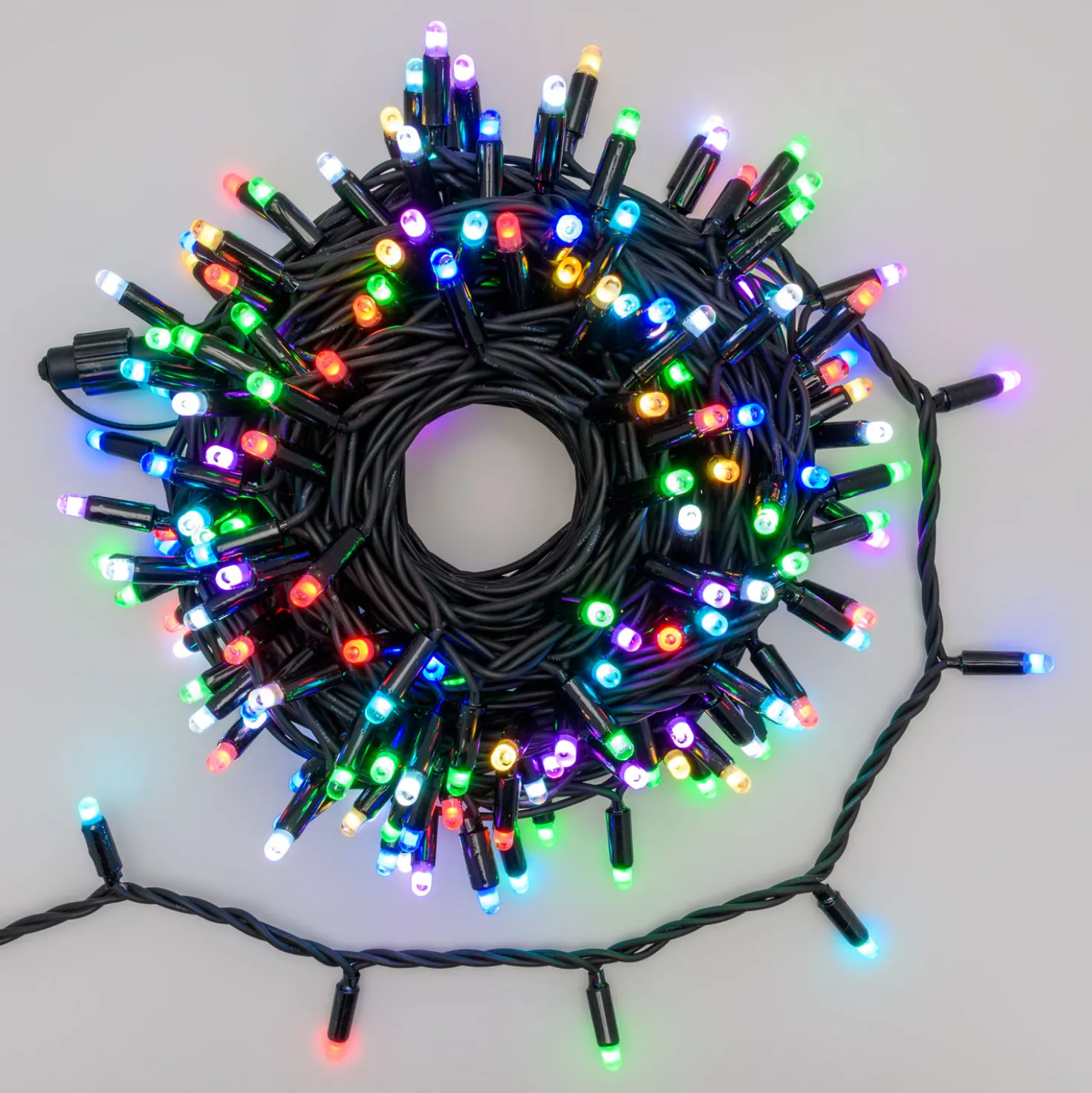 Catena 20 m, 200 maxiled RGB cambiacolore, cavo nero, prolungabile, IP67