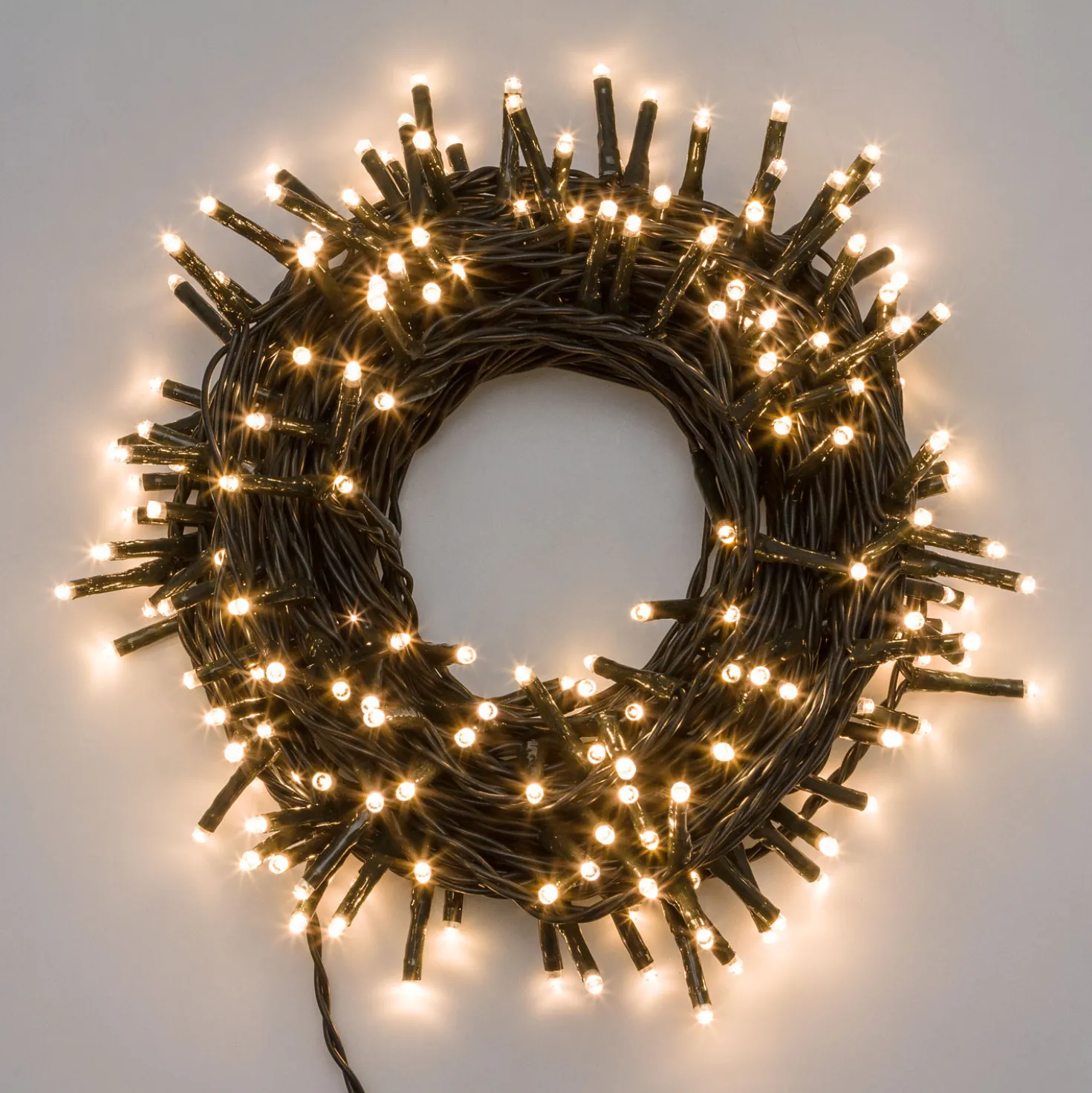 Catena 17,3 m, 240 miniled bianco caldo, cavo verde