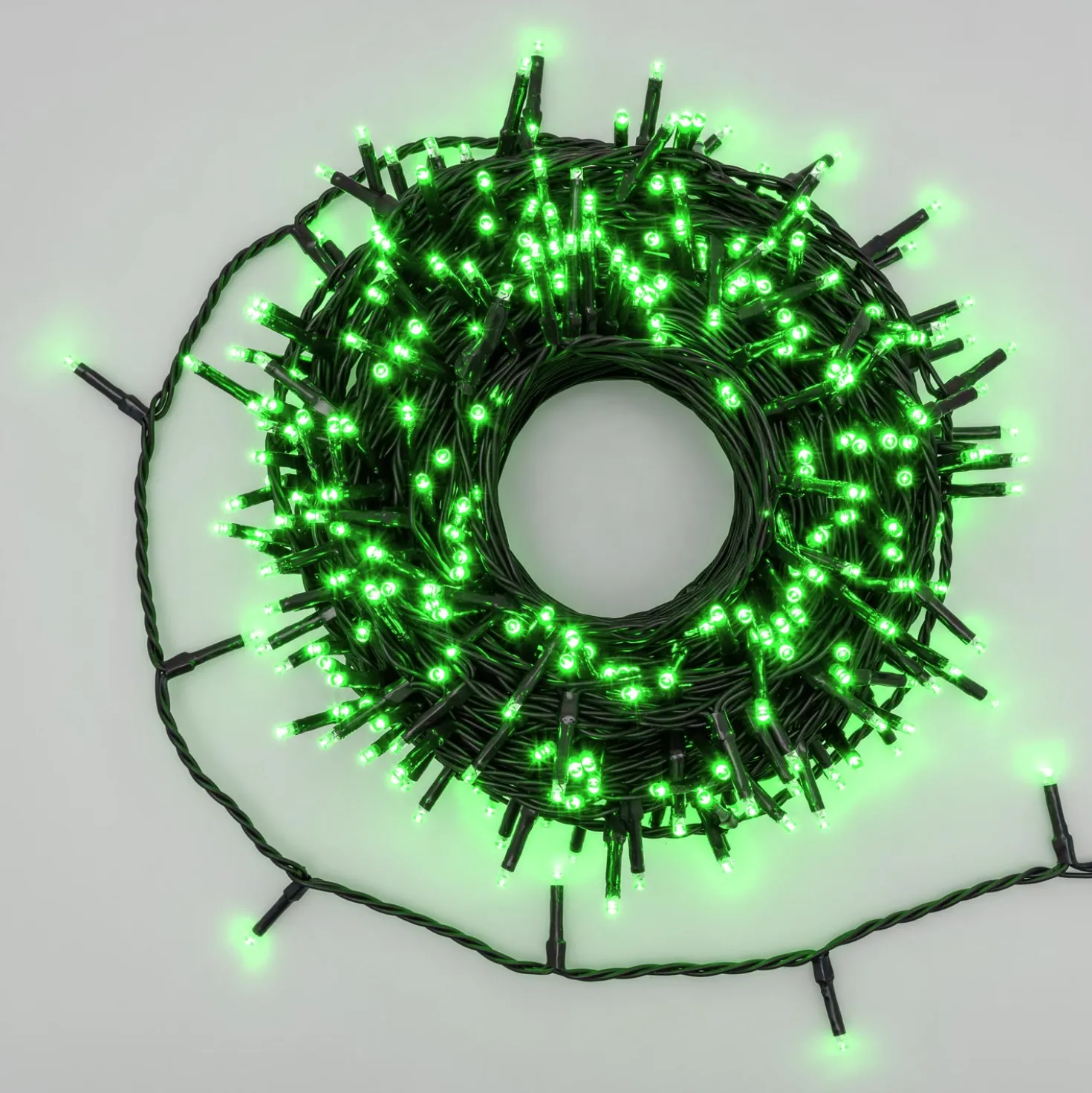 Catena 25,7 m, 360 miniled verdi, cavo verde