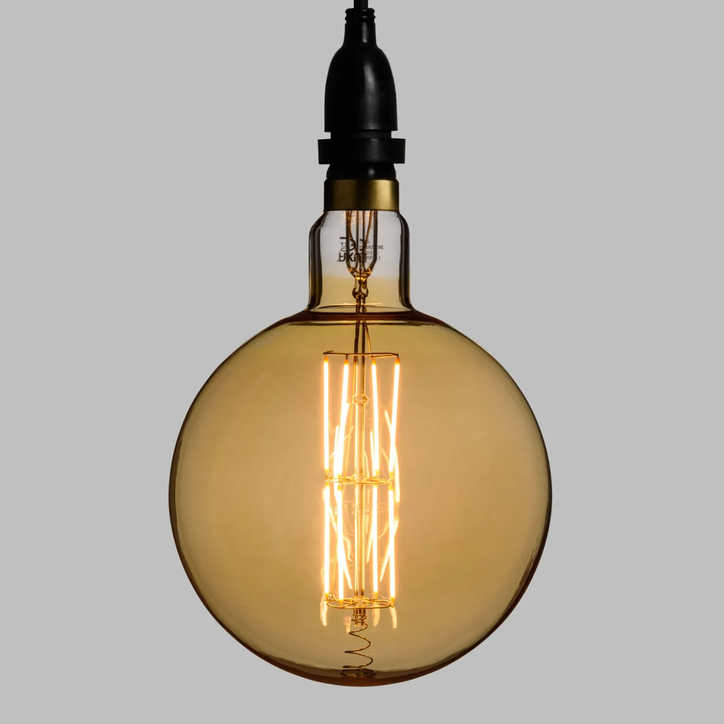 Lampadina led di 8 watt globo Ø 200 mm dimmerabile a sospensione, 3 m di cavo nero