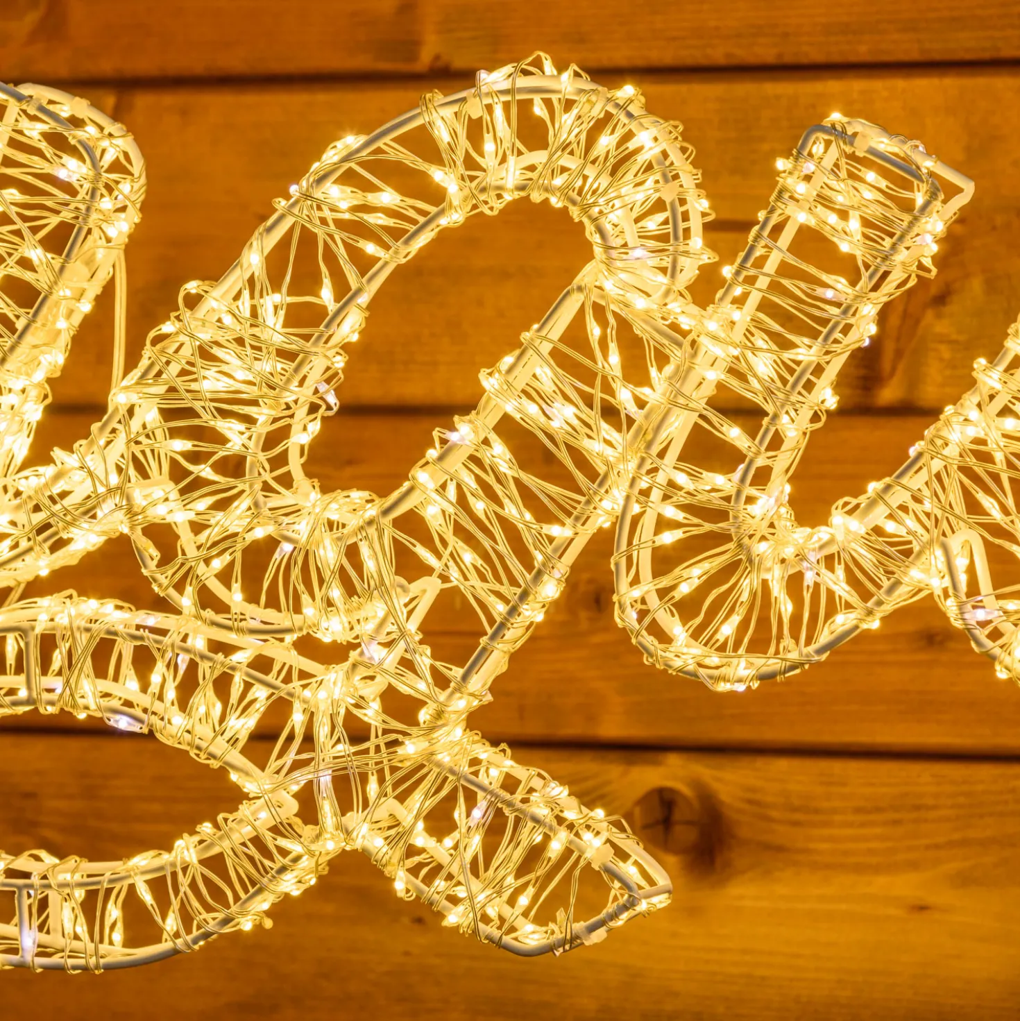 Scritta Auguri 3D, 115 x h 37 cm, 2000 microled bianco caldo e freddo, uso esterno