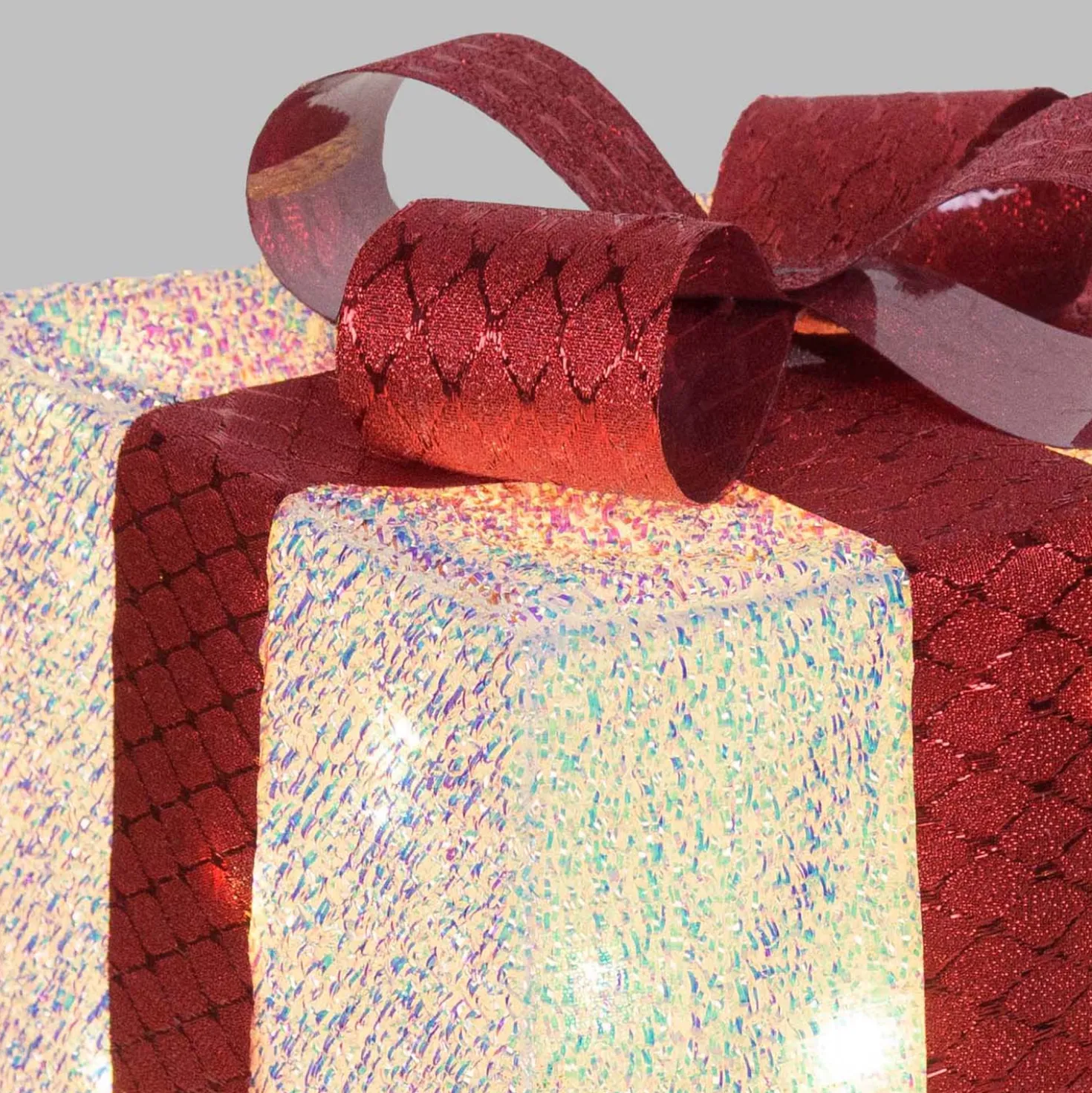 Set 3 Pacchi Regalo luminosi 3D in Tessuto Bianco Iridescente, led bianco caldo, uso interno