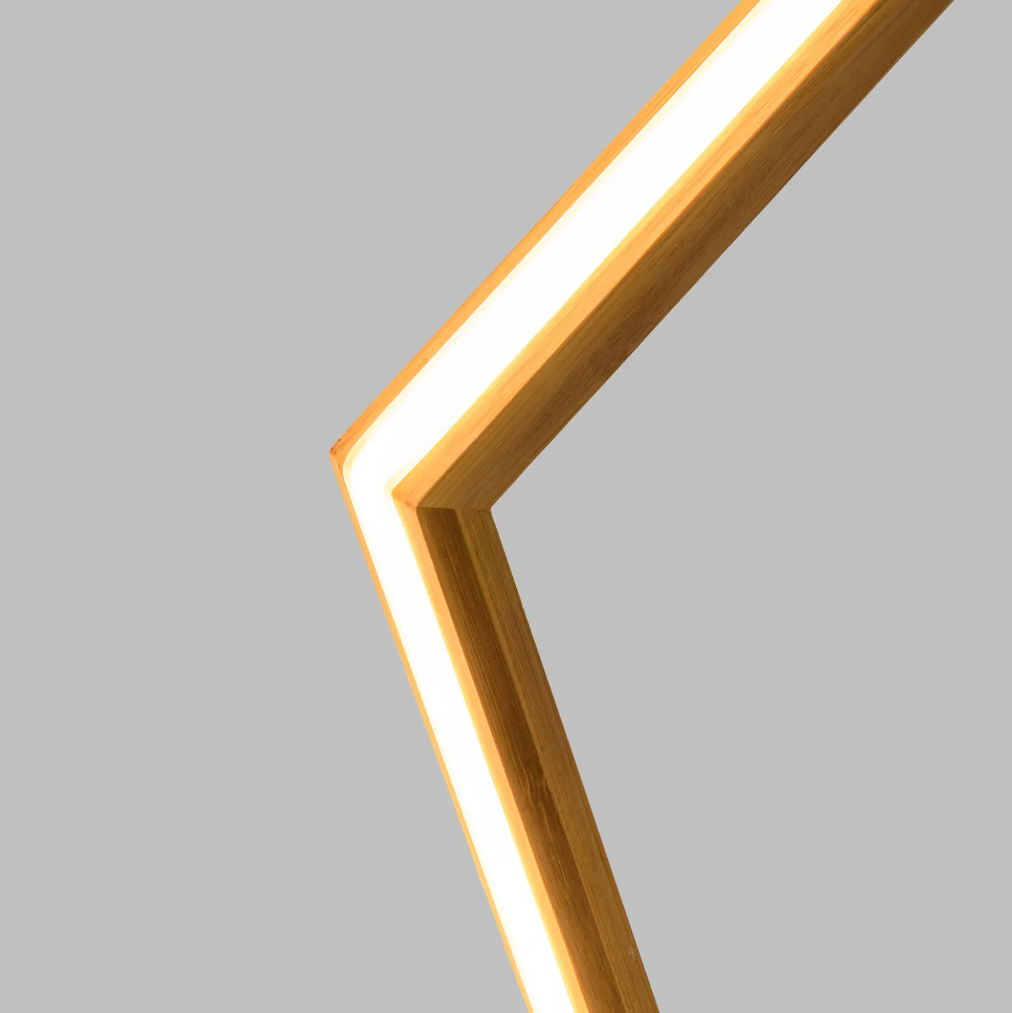 Stella in legno naturale, 55 cm, led bianco caldo, uso interno